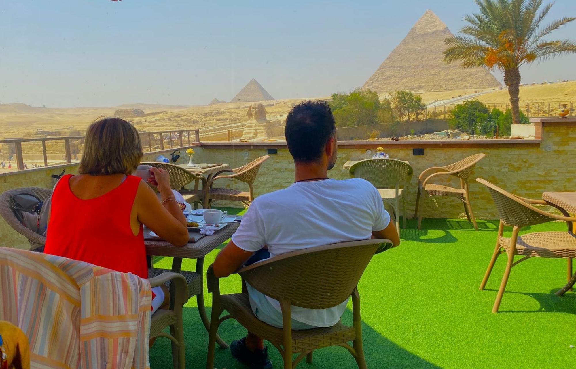 Seven Pyramids Panoramic View Inn Kafrat al Jabal Экстерьер фото