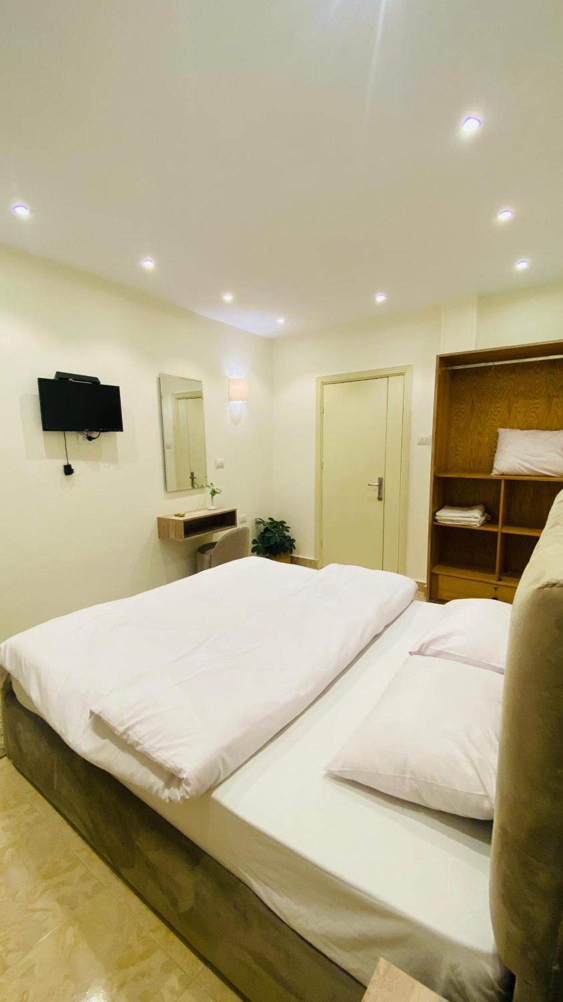 Seven Pyramids Panoramic View Inn Kafrat al Jabal Экстерьер фото