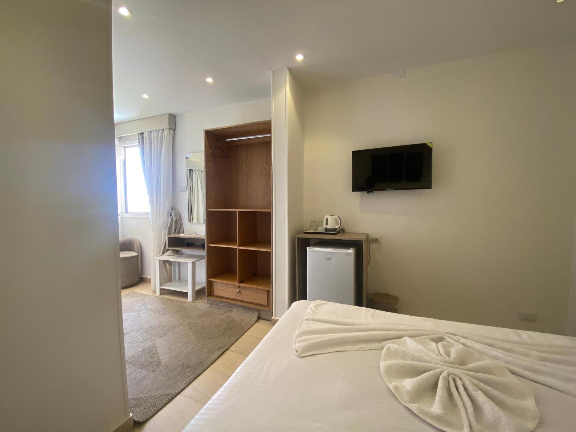 Seven Pyramids Panoramic View Inn Kafrat al Jabal Экстерьер фото